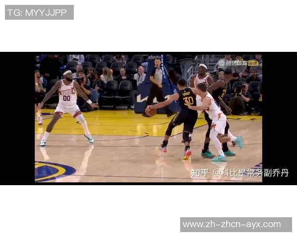 勇士与太阳激战正酣NBA赛场上演精彩对决引发球迷热议 勇士与太阳激战正酣NBA赛场上演精彩对决引发球迷热议